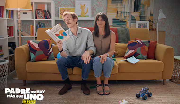 La serie está protagonizada por Mariam Hernández y Daniel Pérez Prada. La serie está protagonizada por Mariam Hernández y Daniel Pérez Prada.