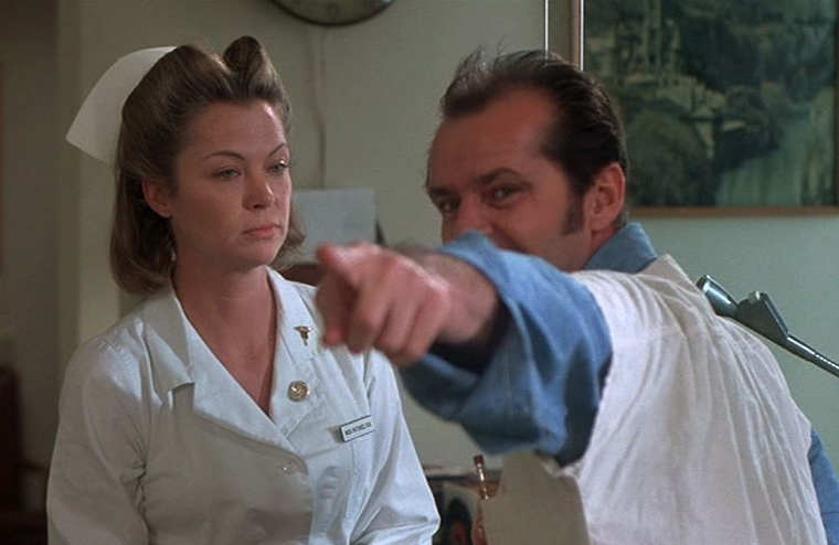 La película tardó 13 años en realizarse y en el papel de Jack Nicholson originalmente estaba Kirk Douglas. La película tardó 13 años en realizarse y en el papel de Jack Nicholson originalmente estaba Kirk Douglas.