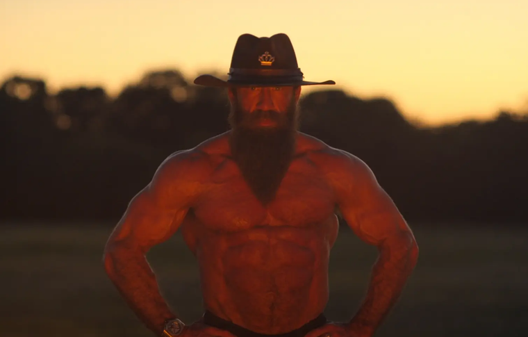 Brian Johnson construyó un imperio millonario con sus mentiras. Brian Johnson construyó un imperio millonario con sus mentiras.