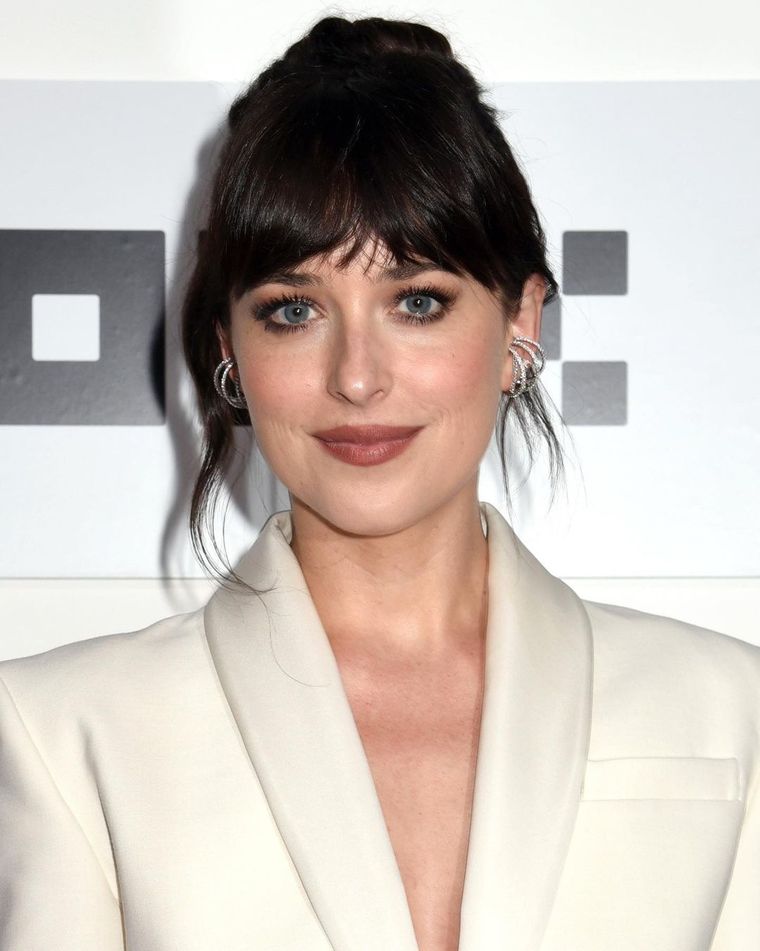 Dakota Johnson reveló su rutina de cuidado personal Dakota Johnson reveló su rutina de cuidado personal