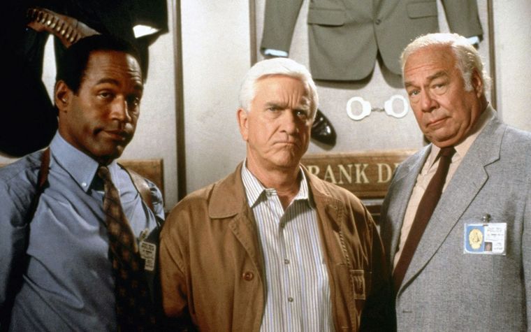 O.J. Simpson junto a Leslie Nielsen y George Kennedy en la última película de The Naked Gun