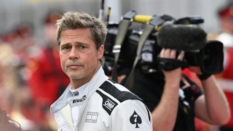 Brad Pitt ha sorprendido con su cambio de look.