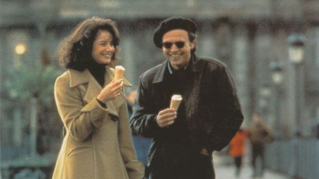 Una olvidada comedia romántica de los años 90 que pronto abandona HBO Max