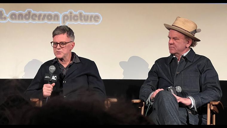 Reilly y Anderson se reunieron en 2023 para hablar de Boogie Nights: juegos de placer Reilly y Anderson se reunieron en 2023 para hablar de Boogie Nights: juegos de placer