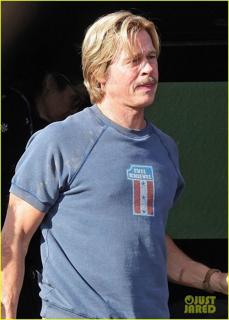 Brad Pitt rodando la secuela de Once Upon a time in Hollywood. Brad Pitt rodando la secuela de Once Upon a time in Hollywood.