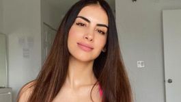 jessica cediel deslumbro a todos con una remera escotadisima jessica cediel deslumbro a todos con una remera escotadisima