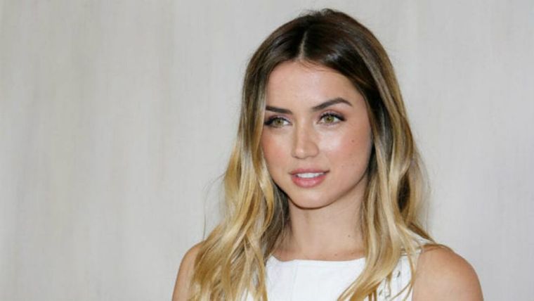 Ana de Armas cuenta con una fortuna que supera los 6 millones de dólares.