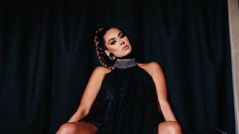 Galilea tiene 49 años y una belleza inigualable