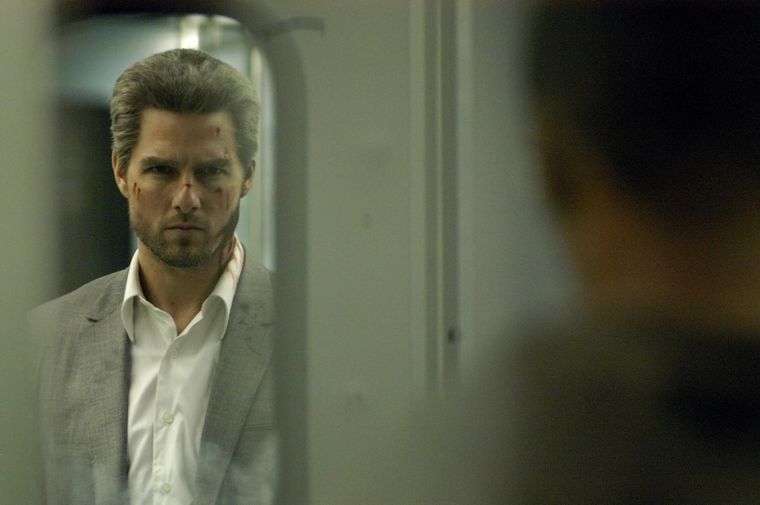 Tom Cruise como el implacable sicario de Collateral (2004)