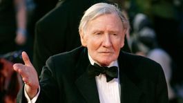Leslie Phillips