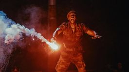 Jurassic World Rebirth introduce nuevos dinosaurios híbridos.