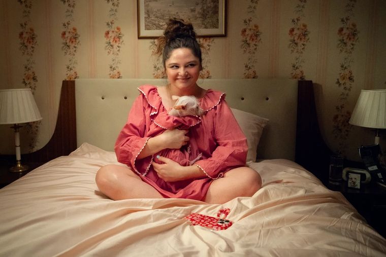 Megan Stalter protagoniza Too Much, la nueva serie de Lena Dunham.