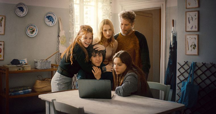 Sobran las palabras, el nuevo drama de Netflix, es la segunda remake de La familia Bélier Sobran las palabras, el nuevo drama de Netflix, es la segunda remake de La familia Bélier