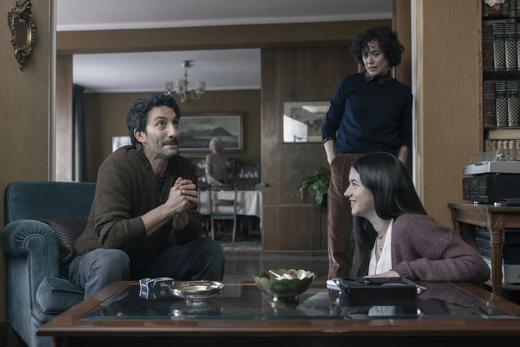 Actúan en la película junto a Blanca Soroa, Patricia López Arnaiz , Miguel Garcés, Juan Minujín , Mabel Rivera y Nagore Aranburu. Actúan en la película junto a Blanca Soroa, Patricia López Arnaiz , Miguel Garcés, Juan Minujín , Mabel Rivera y Nagore Aranburu.