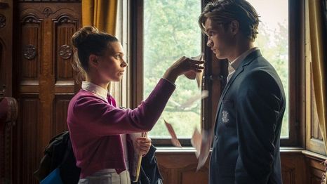 Maxton Hall se alza como la serie más vista en la historia de la plataforma