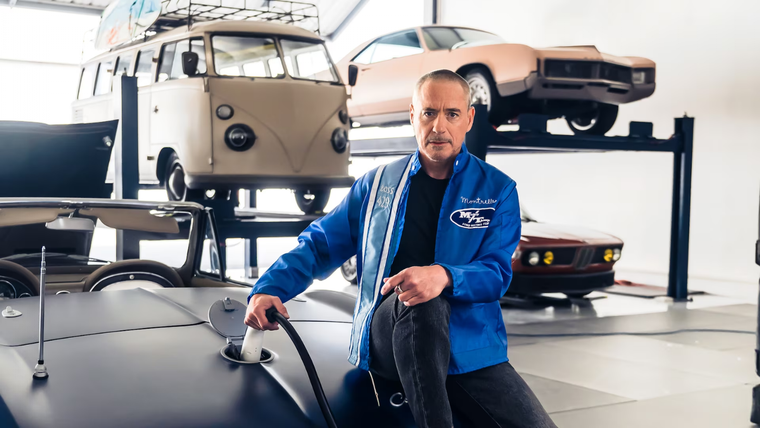 El actor de Iron Man y Oppenheimer muestra su pasión por los autos