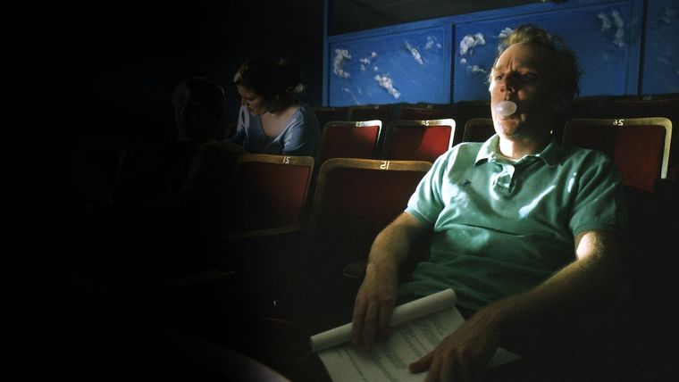 Chuck & Buck, la incómoda película de los 2000 del creador de The White Lotus.