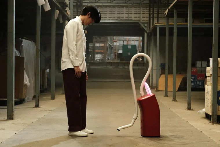 Un fantasma servicial, película made in Tailandia. Un fantasma servicial, película made in Tailandia.