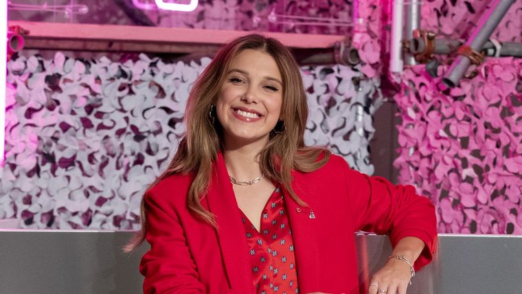 Millie Bobby Brown se vacunó contra la covid y lo publicó en sus redes