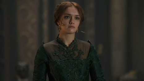 Olivia Cooke como la reina Alicent Hightower