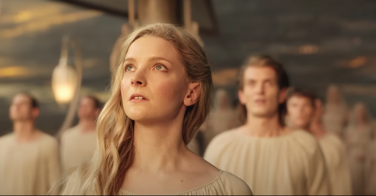 En Los anillos del poder, varios personajes como Galadriel si fueron remplazados. En Los anillos del poder, varios personajes como Galadriel si fueron remplazados.