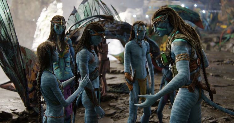 Jake, Neytiri y su familia. Jake, Neytiri y su familia.