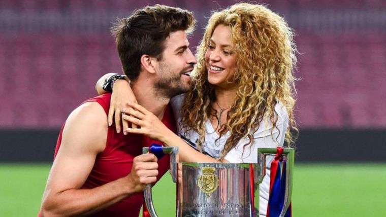 Shakira está en el centro de los medios de comunicación por asuntos personal y profesionales.
