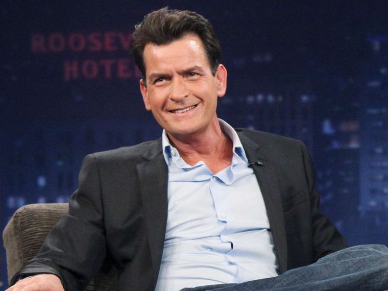 Charlie Sheen se refirió a la muerte de Matthew Perry e hizo una escalofriante comparación