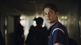 Hero Fiennes-Tiffin saltó a la fama gracias a las películas de After