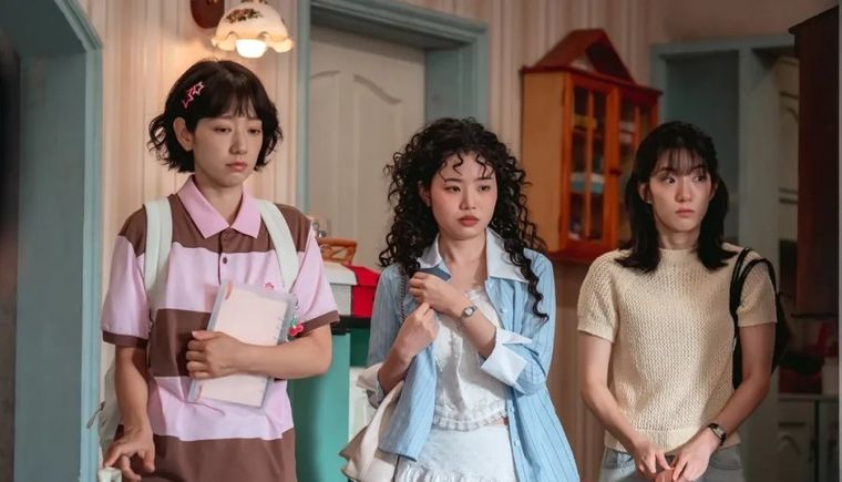 La infiltrada Srta. Hong. La infiltrada Srta. Hong.