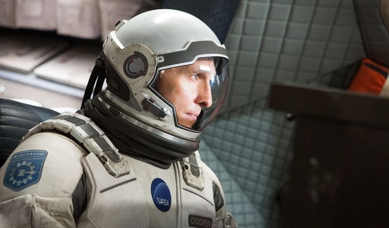 Christopher Nolan es el director detrás de Interestelar