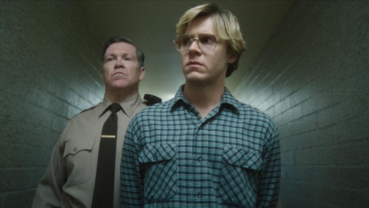 Evan Peters protagonizó la serie de Netflix