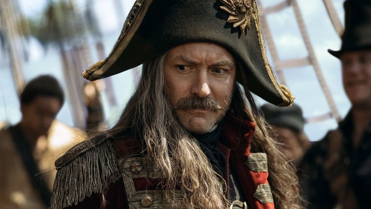 Jude Law como el Capitán Garfio en la nueva película de Disney
