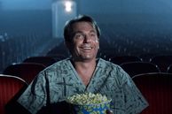 Sam Neill protagoniza este olvidado clásico de John Carpenter Sam Neill protagoniza este olvidado clásico de John Carpenter