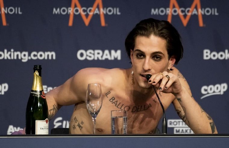 Damiano David habría consumido cocaína durante el show y su banda sería descalificada