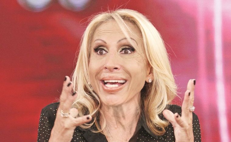 Laura Bozzo se encuentra prófuga de la Justicia mexicana.