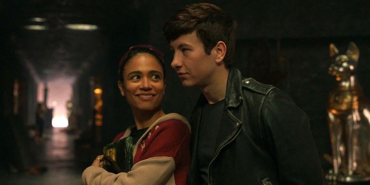 Lauren Ridloff recuerda el rodaje de Eternals y la ayuda que recibió de Angelina