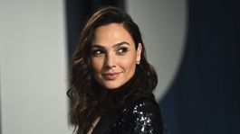 gal gadot revoluciona a sus seguidores con una nueva publicacion en redes gal gadot revoluciona a sus seguidores con una nueva publicacion en redes