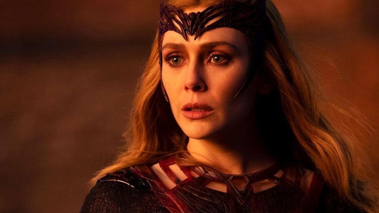 Elizabeth Olsen como Wanda Maximoff