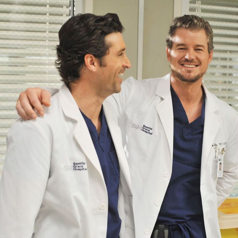 Eric Dane se sumo a Grey's Anatomy durante la segunda temporada para dar vida a Mark Sloan, el mejor amigo del Dr. Derek Shepherd (Patrick Dempsey). Eric Dane se sumo a Grey's Anatomy durante la segunda temporada para dar vida a Mark Sloan, el mejor amigo del Dr. Derek Shepherd (Patrick Dempsey).