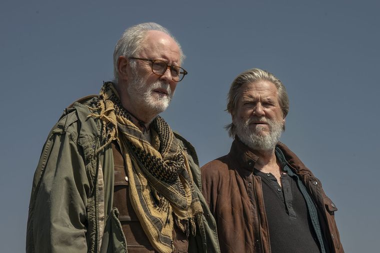 John Lithgow y Jeff Bridges tienen que volver al ruedo de ser espías