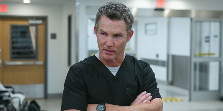Shawn Hatosy interpreta al doctor Jack Abbot en The Pitt