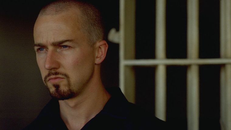 Edward Norton protagoniza este clásico disponible en Prime Video