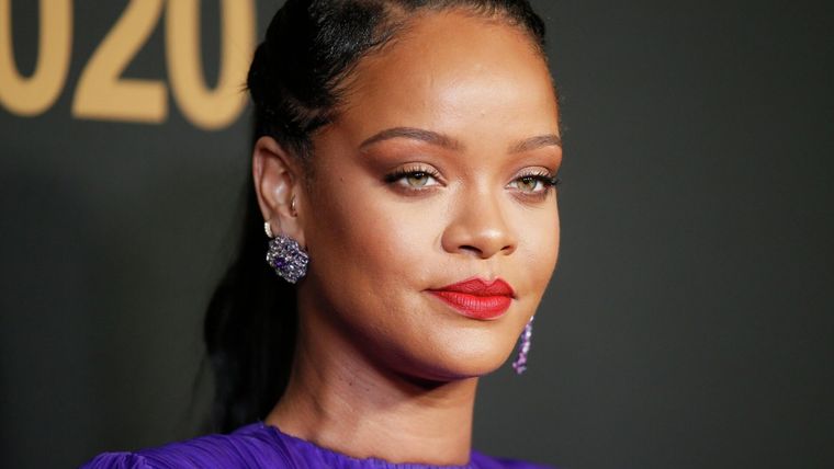 Rihanna dio a luz a su primer hijo hace dos meses.