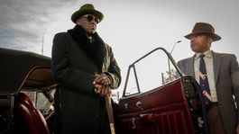 el tremendo film noir que dirige soderbergh y se encuentra disponible en hbo max