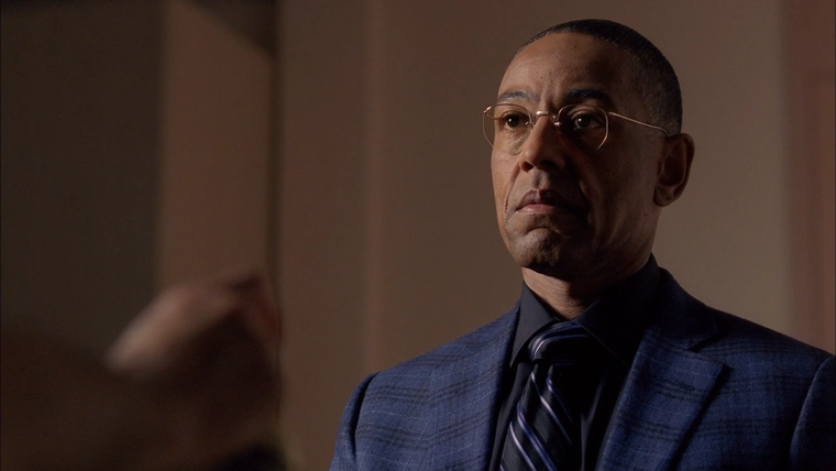 Giancarlo Esposito interpreta a Gus Fring en Breaking Bad