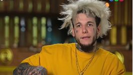 ¿hay vida despues de masterchef?: alex caniggia es modelo de su propia marca de ropa