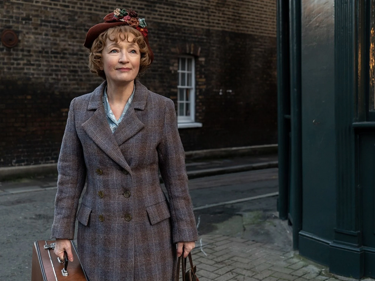 La actriz Lesley Manville protagoniza este drama de época