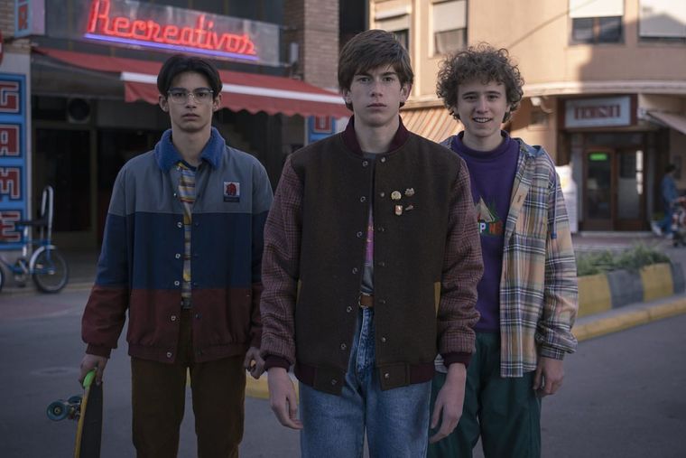 Tras su estreno, la serie española fue muy comparada con Stranger Things Tras su estreno, la serie española fue muy comparada con Stranger Things