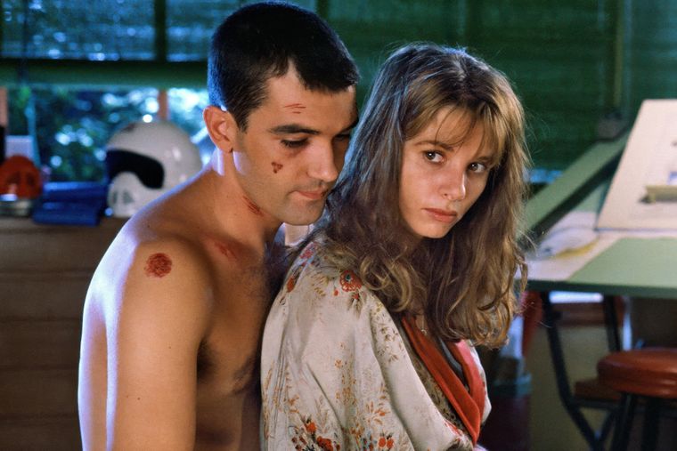 Pedro Almodóvar cuenta con una de las filmografías más extensas y aclamadas por la audiencia